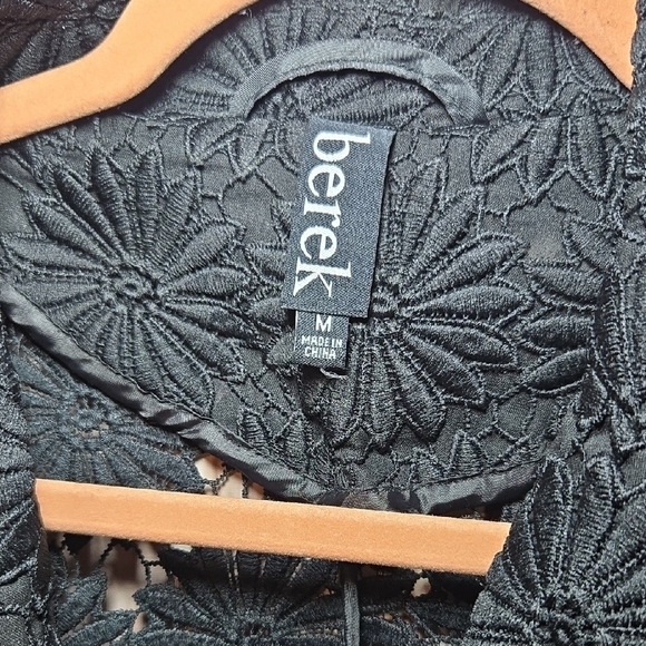 Berek Black Lace Floral Cut Out Blazer Womens Medium - Picture 2 of 10